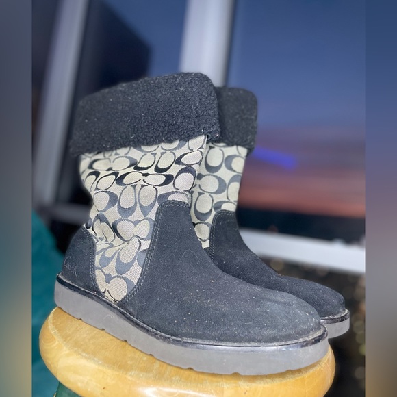 COACH Kally Jacquard Signature - Picture 3 of 8